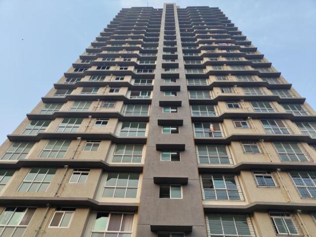 Dahisar East 3 BHK Apartment For Sale Mumbai