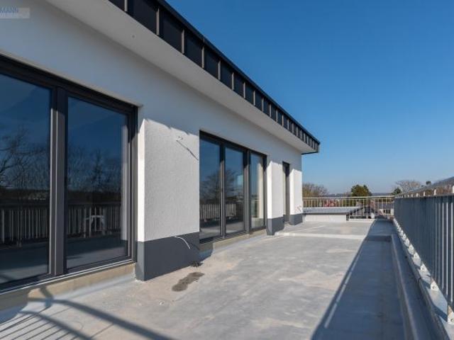 Modernes Penthouse mit Weitblick!