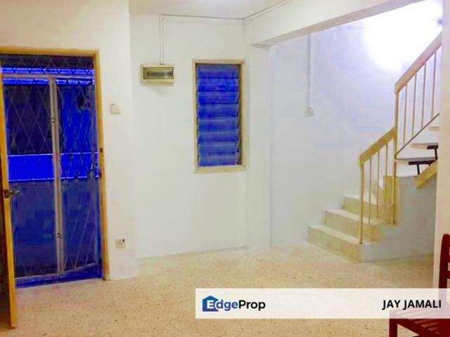 Dahlia Apartment, Pandan Indah