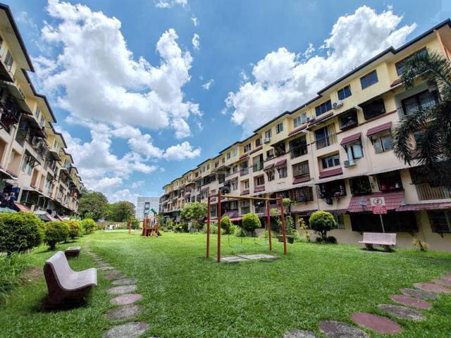 Dahlia Apartment 3R2B Pandah Indah Ampang Duplex nx LRT Balcony