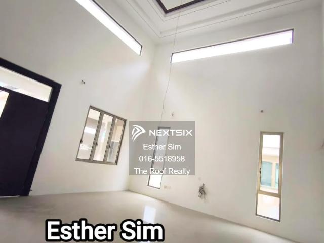 Dahlia Seri Austin 双层排楼出售【4房3厕】️20×65 部分家私会留下️ 24小时保安区 居住环境舒适又安心 地点优势非常强 周边就是 Mount Austin、Taman Daya、Setia Indah 和 Bandar Dato Onn 目前单位已有租客，对于投资买家来说也有现成租客的优势 Selling Price RM788K