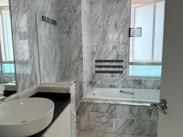 Dahlia Park Condo Condominium Room Rental, $1,240, 1 Bed 1 Bath 150 sqft $8.27 psf