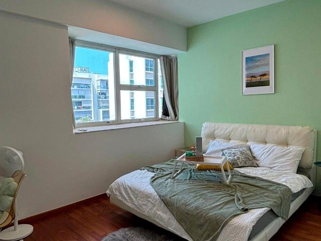 Dahlia Park Condominium D17, Condominium