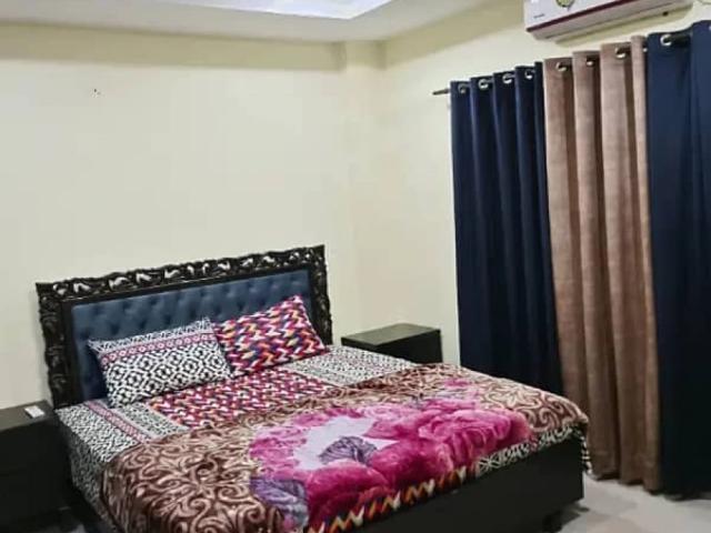 Daily basis Short Time flat available bahria twon phase 5, 6 Rawalpindi Bahria Town Rawalpindi ID 82285