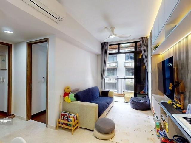 Daintree Residence D21, Condominium