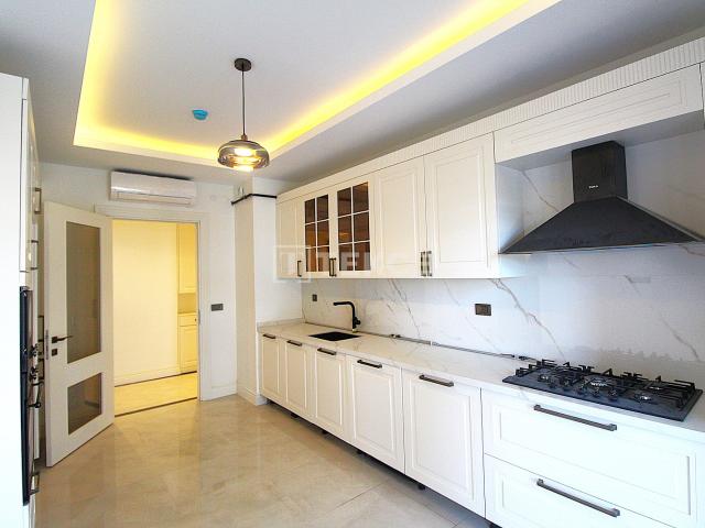Daire 4+1 İstanbul, Türkiye 216157