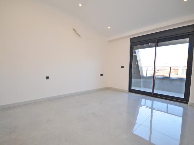 Daire 2+1 Alanya, Antalya, Türkiye 216652
