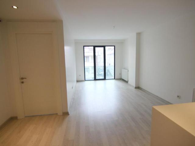 Daire 2+1 İstanbul, Türkiye 136979