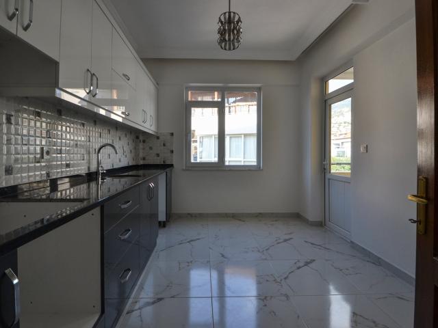 Daire 3+1 Alanya, Antalya, Türkiye 173065