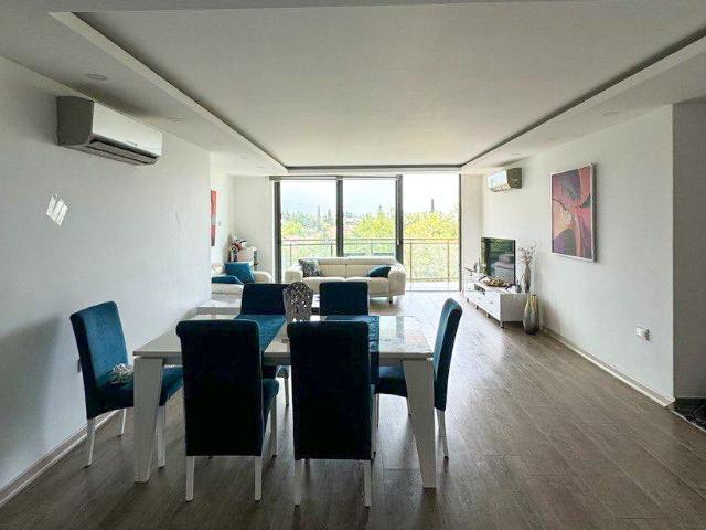 Daire Girne, 221685