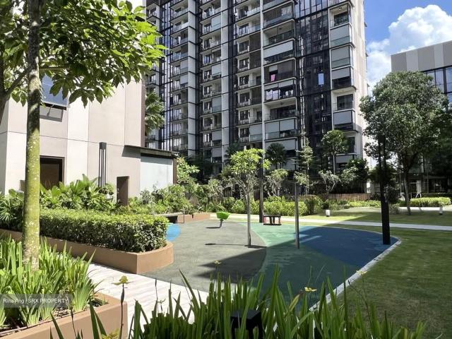 Dairy Farm Residences D23, Apartment