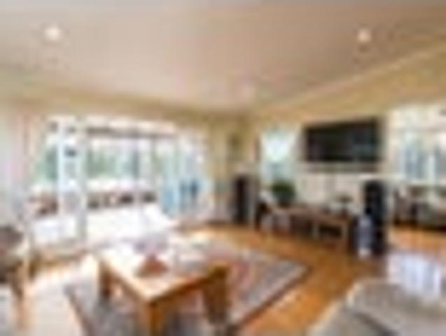 Dairy Flat, 5 bedrooms, $1120 pw