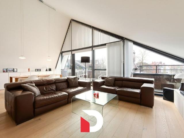 Dakappartement met 3 slk en riant zonneterras te Kristus Koning