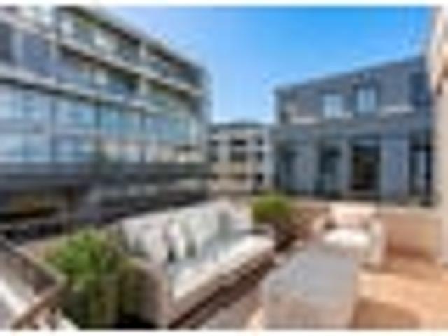 Parnell priced to sell! $795,000