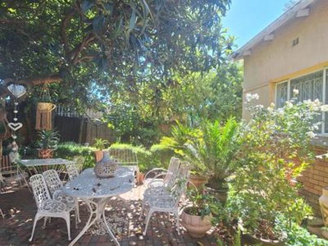 dalview family home for sale