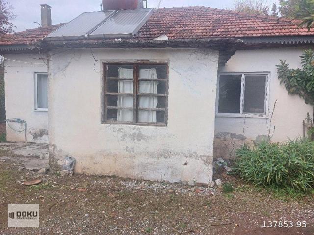 Dalyan OKÇULAR' da SATILIK 90 m2 Köy Evi