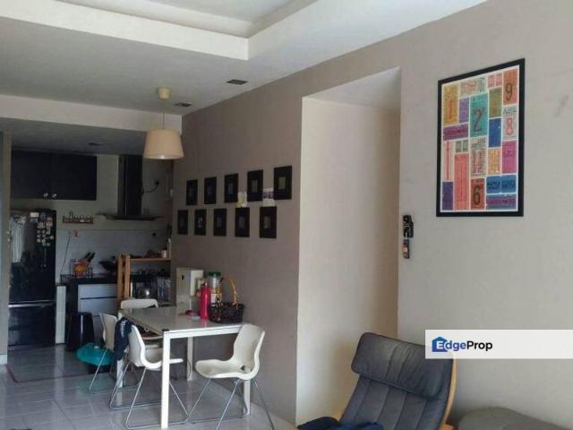 D'Alamanda Condominium