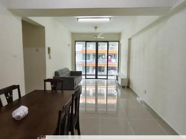 D'Alamanda Condominium
