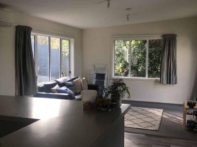 Dalmore 4 Bedrooms and Great Sun