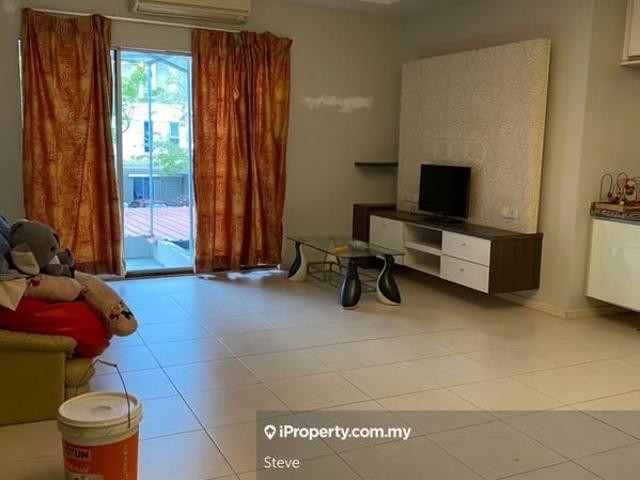 D'Alpinia, 16 Sierra, Puchong