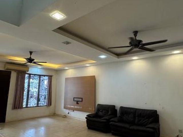 Dalpinia 16 Sierra Puchong south Double storey Tropika renovated 7xxk