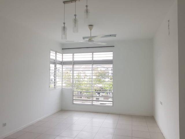 Dalpinia Double Storey 16 sierra Puchong South MRT 6xxk