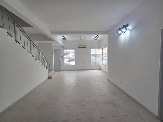 Dalpinia Puchong south 16 sierra Dalpinia 2 storey townhouse 5xxk