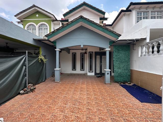 DAPUR DAH EXTENDLorong Gugusan Alam Fasa 2 Puncak Alam
