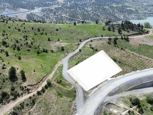 DAP QUALİTY'DEN SORGUNDA BARAJA YAKIN 1.700m2 SATILIK ARSATARLA