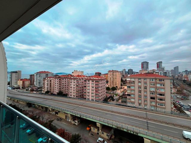 Dap Royal'de 90m2 Deniz Manzaralı 2 Balkonlu Ferah Kiralık 1+1