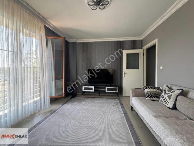 Darıca Cami Mah Çift Girişli İki Ayrı Daire 4+2 Bahçe Dubleks