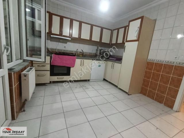 Darıca Osman Gazide Cadde Üzerinde Ara Kat 3+1 Kiralik Daire