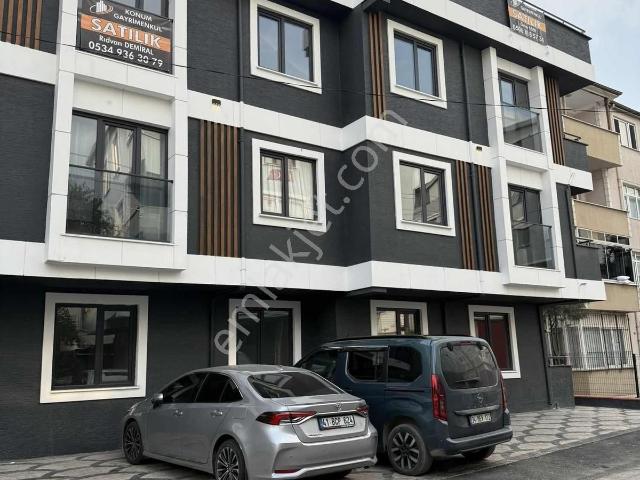 Darıca Marmaray Durağına Komşu 4+1 Asansörlü Çift Teraslı Daire