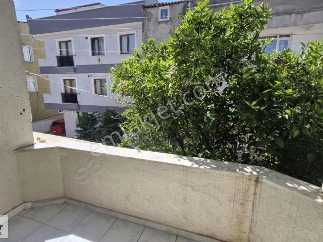 Darıca Nene Hatun Mah 2+1 120 M² Arakat Aile Binası