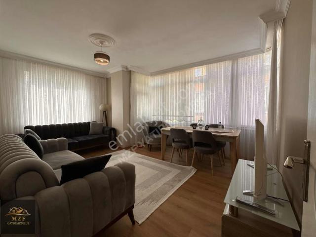Darıca Nenehatun Mahallesinde Satılık 2+1 90m2 Ara Kat Daire