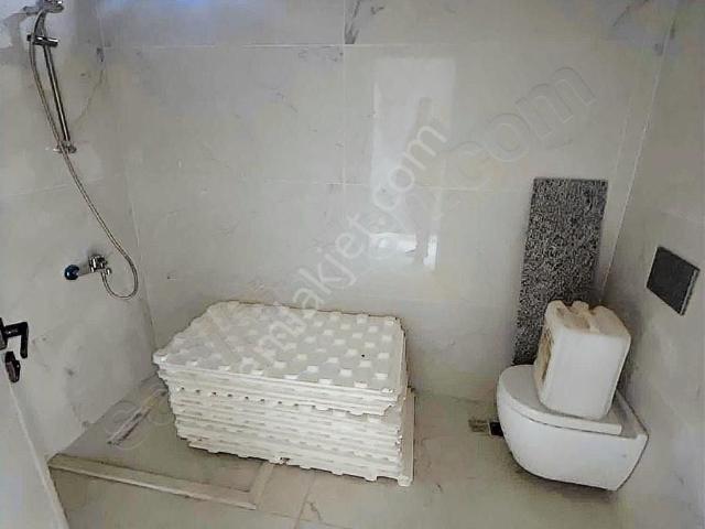 Darıca Sırasöğütler Mah. Cadde Üzerinde Satılık 3+1 Dubleks