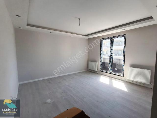 Darıca Sırasöğütlerde Mh. 3+1 Kiralık Dublex Ana Cad