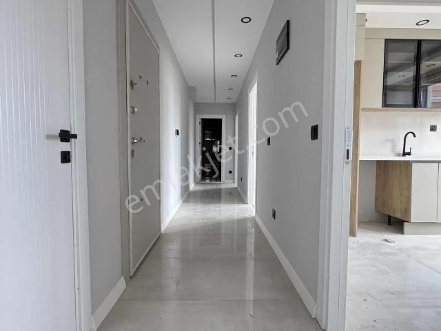 Darıca Tuzla Cad. Yakını 2+1 95m2 Lüks Arakat