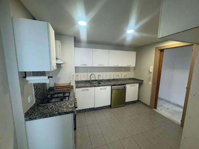 Dar Bouazza –Bel appartement de 140 m² à louer 3CH