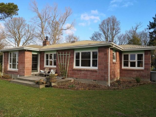Darfield, 3 bedrooms
