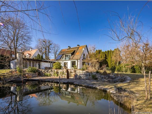 DAS HAUS AM WASSER Einfamilienhaus in Traumlage von Schondorf am Ammersee