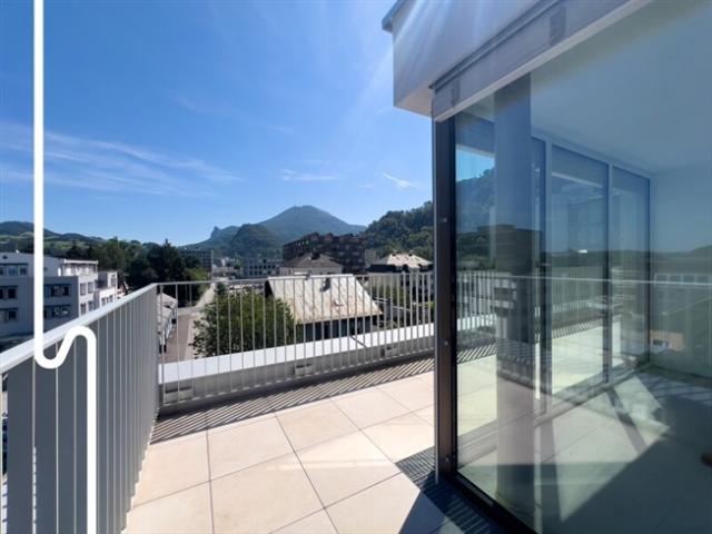 DAS STADTGLÜCK | Exklusives Neubau Penthouse mit 360° Dachterrasse | Tiefgarage & Barrierefrei