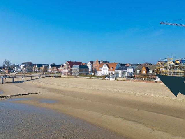 Das Strandhaus: Wohn & Geschäftshaus in Top Lage in Wyk
