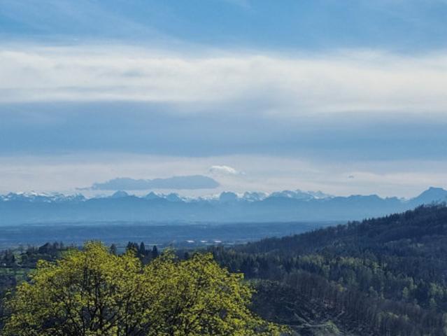 Das pöstlingberg resort außergewöhnlich leben in einer einzigartigen lage mit einem einzigartigen panoramablick