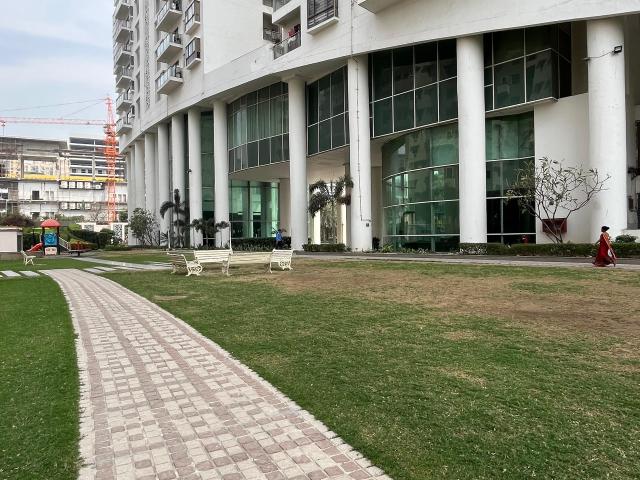 Dasnac Burj 4 Bedroom 3300 Sq. Ft. Apartment in Sector 75 Noida Listing ID: #10169