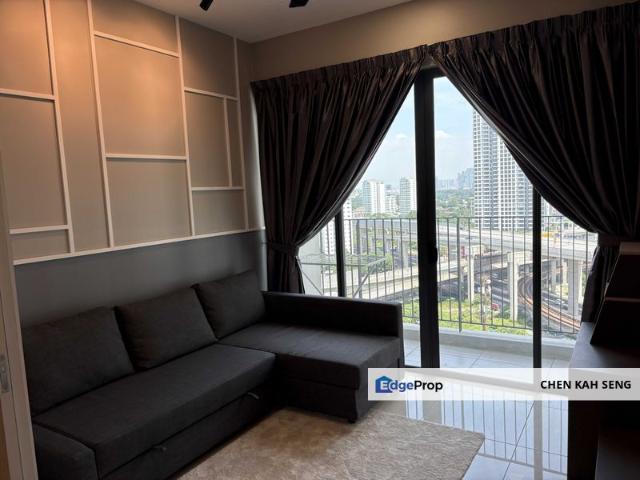 Datum Jelatek Residence