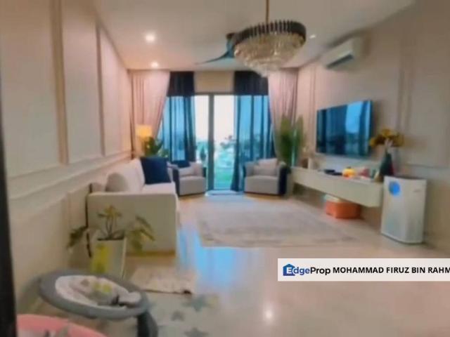 Datum Jelatek Residence