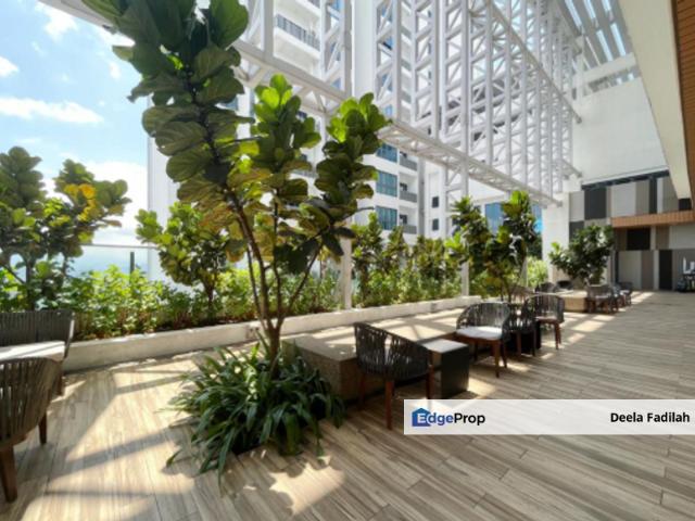 Datum Jelatek Residence