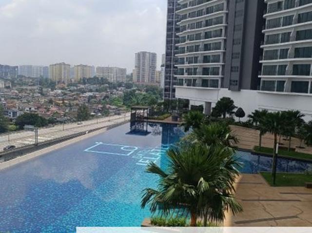 Datum Jelatek Residence