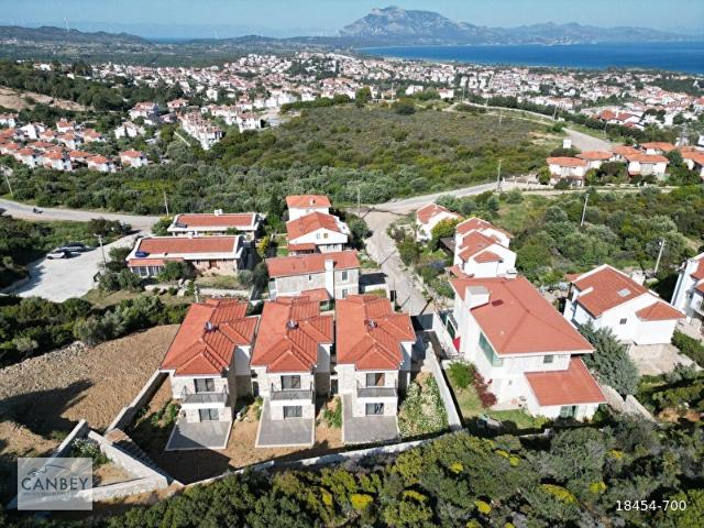 Datça İskele deniz manzaralı tam donanımlı sıfır 4+1 villa